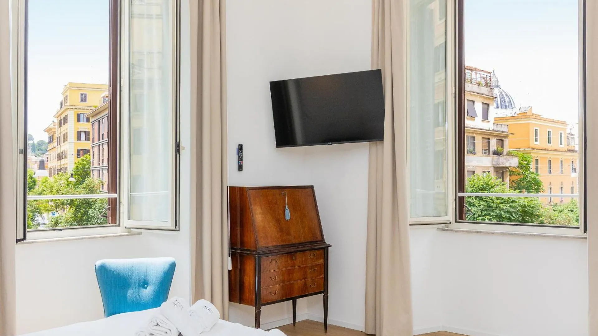 Cola Di Rienzo Apartment By Rental In Róma