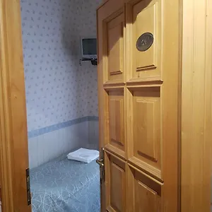 2* Szálloda Orbis