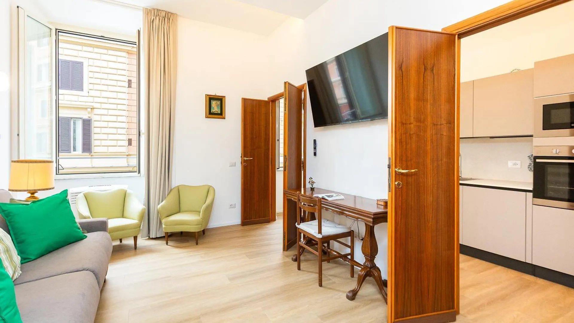 Cola Di Rienzo Apartment By Rental In Rzym