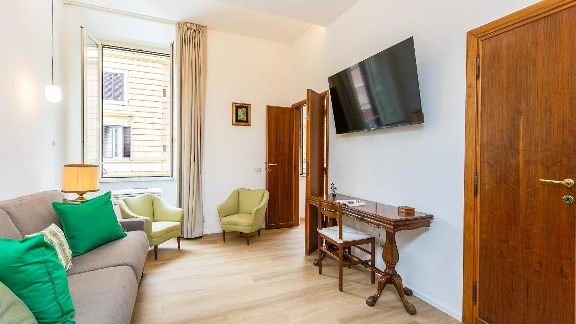Cola Di Rienzo Apartment By Rental In Rzym Włochy